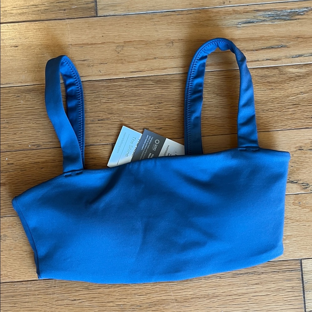 Vuori Set, Pool Blue bra and legging set. - Picture 5 of 9